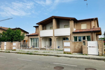 Bifamiliare Collecchio