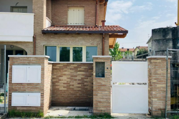 Bifamiliare Collecchio